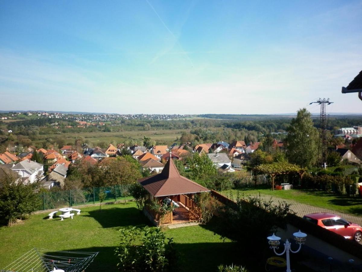 Manor Villa Hévíz Exterior foto