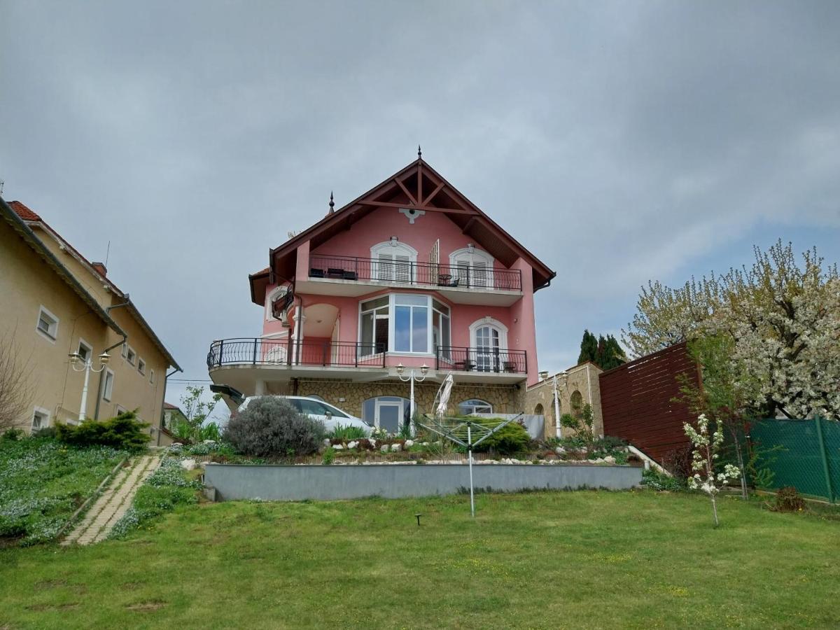 Manor Villa Hévíz Exterior foto