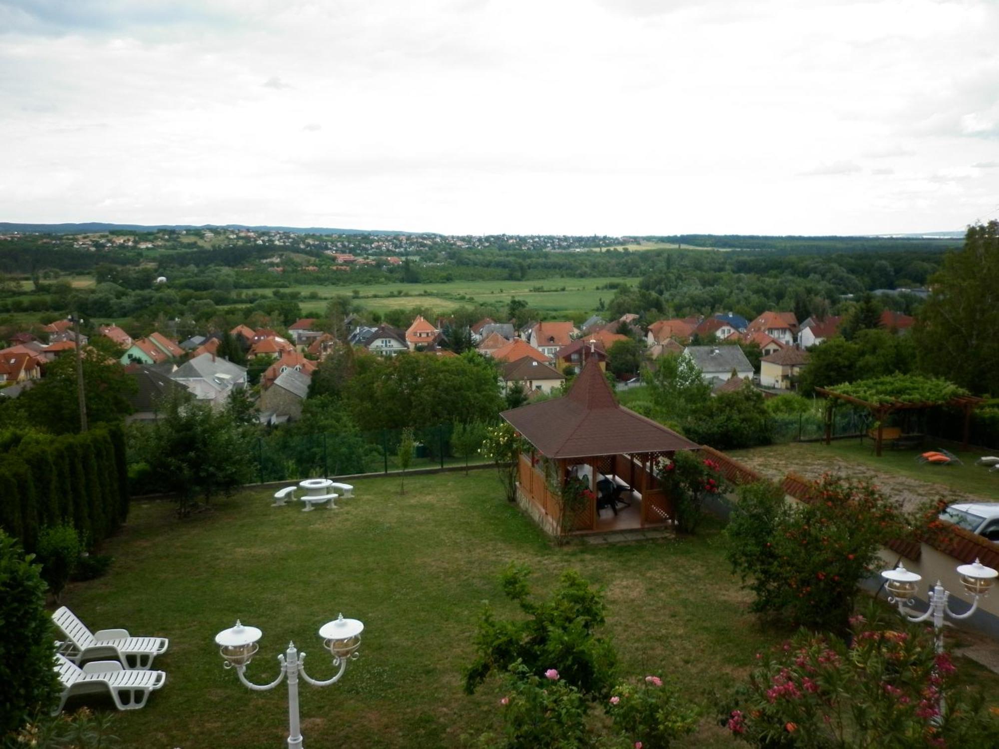 Manor Villa Hévíz Exterior foto